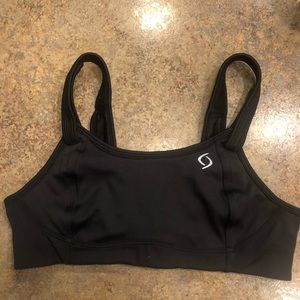 Moving Comfort sports bra size 34B